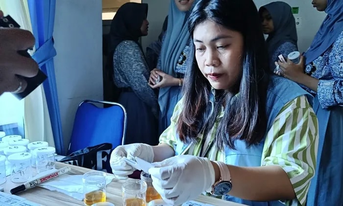 Jadi Pelopor di Bontang, Ratusan Siswa Baru SMAN 1 Jalani Tes Urine