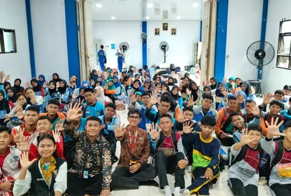 Cara BNN Bontang Lindungi Siswa Baru dari Bahaya Narkoba