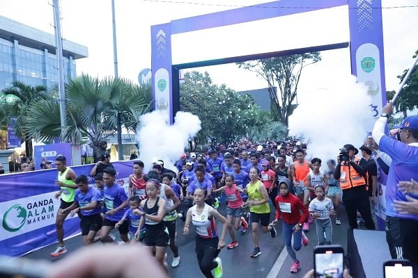 Ribuan Peserta Ramaikan Mahakam Korpri Run 5K 2024 di Samarinda