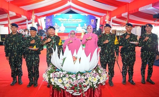 Tarian Tradisional hingga Gelar Kehormatan Warnai HUT Brimob ke-79 di Polda Kaltim