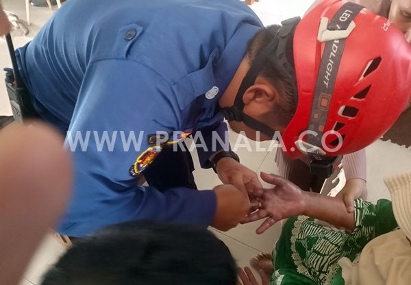 Insiden Cincin Menyempit, Damkar Bontang Tuntaskan 7 Menit