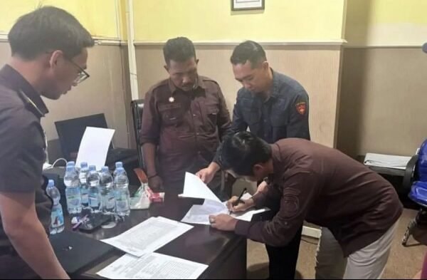 Dugaan Korupsi Pemanfaatan Aset Negara, Kejati Kaltim Geledah Kantor Camat Tenggarong Seberang