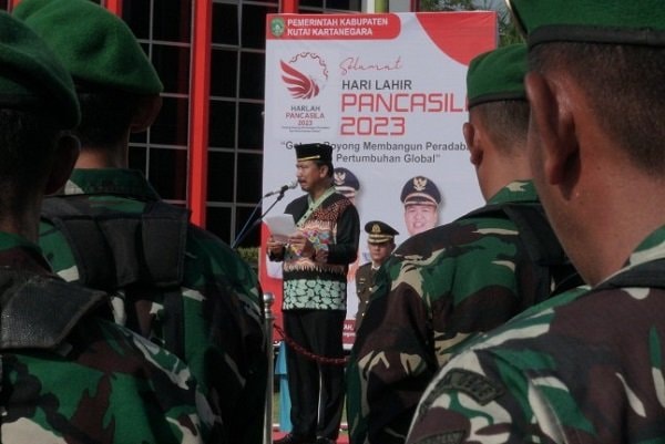 Sekda Kukar jadi Inspektur Upacara Hari Lahir Pancasila