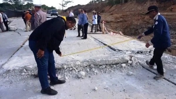 Jalan di Sangasanga Kukar Rusak, Diduga karena Aktivitas Tambang Batubara