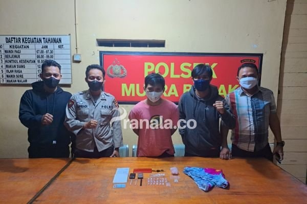 Diadang Tengah Jalan, Simpan Sabu di Jok Motor