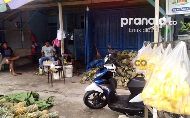 Bikin Ngiler! Trik Irwan Jual Nanas Kupas, Dihargai Hanya Rp 5 Ribu