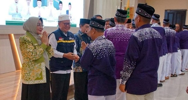 Jemaah Haji Termuda di Berau 18 Tahun, Tertua 89 Tahun