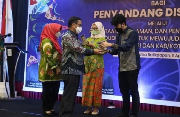 Gubernur Kaltim: Semua Berhak Dapat Pelayanan Administrasi Kependudukan