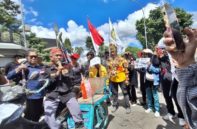 Demo 215 Meledak di Samarinda, Disabilitas Kaltim Tagih Janji dan BST yang Hilang