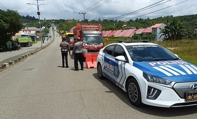 Atasi Kemacetan, Polres Bontang Alihkan Antrean Solar SPBU Kilo 3 ke Lembah Permai