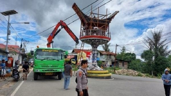 Tugu Rumah Adat Tongkonan Toraja di Bontang Dibongkar, Buntut Penolakan Warga
