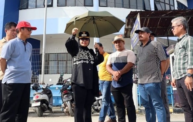 Sidak Akhir Pekan, Wali Kota Bontang Soroti Kebersihan Pelabuhan dan Masjid Terapung