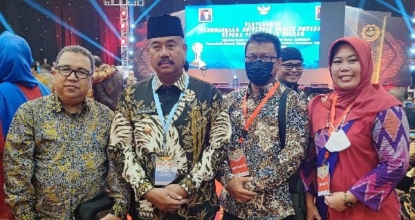 Sukses 100 Persen Warga Kukar jadi Peserta JKN, Pemkab Kukar Raih UHC Award