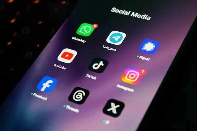 Mulai 28 Maret, Anak di Bawah 16 Tahun Tak Boleh Punya Akun Media Sosial