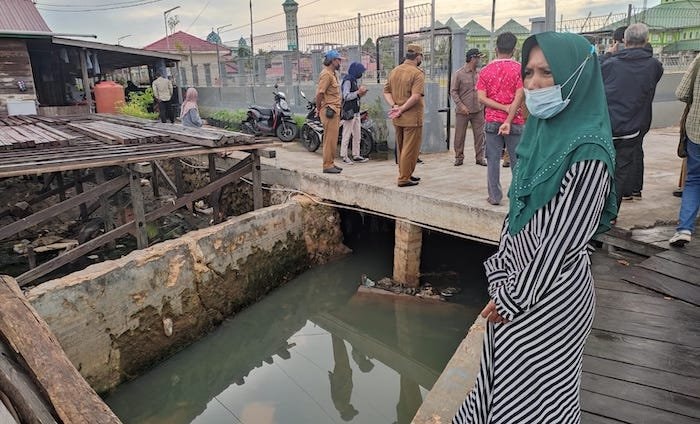 Pengecoran Jalan Malah Berbuah Banjir
