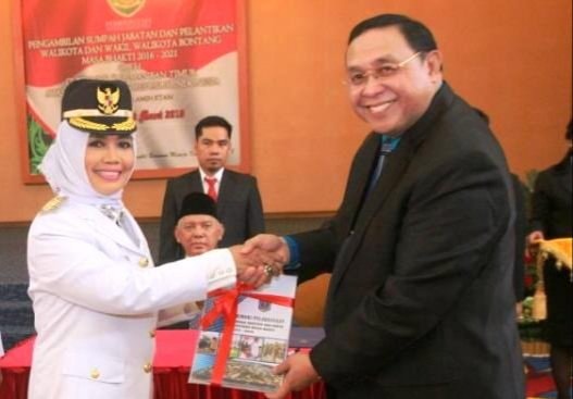 Neni Ajak Warga Bontang Doakan Adi Darma Cepat Sembuh