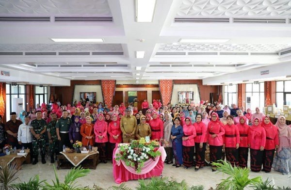 Peringatan Hari Ibu ke-96, Wali Kota Bontang Hargai Peran Vital Ibu dalam Pembangunan
