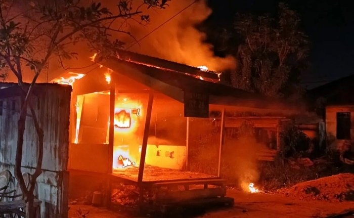 Pos Kamling di Kelurahan Api-Api Bontang Terbakar Dini Hari, Warga Sempat Panik