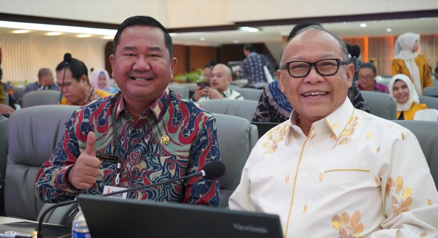 Ekti Imanuel Hadiri Munas ADPSI-ASDEPSI, Dorong Sinergi dan Perkuat Demokrasi Lokal