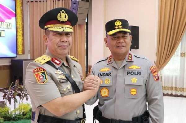 Resmi Sertijab, Kombes Aloysius Suprijadi Siap Awasi Kinerja Polisi di Kaltim