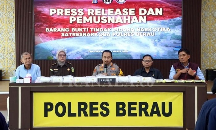 Kurir Sabu 10 Kg Ditangkap di Berau, Disembunyikan di Pintu Mobil