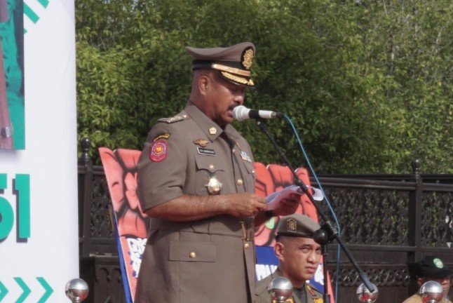 Bupati Edi jadi Inspektur Upacara HUT Satpol PP dan Satlinmas, Minta Jadikan Momentum Tingkatkan Kapasitas Pelayanan