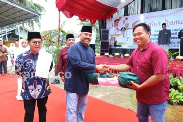 Safari Ramadan ke Samboja Barat, Bupati Kukar Apresiasi Sinergi Seluruh Masyarakat