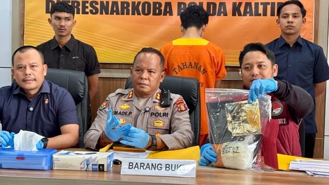Kurir Narkoba Dibekuk di Samarinda, Bawa 933 Gram Sabu dalam Kemasan Plastik