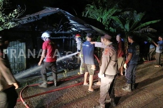 Warung Kelontong di Sesulu Kaltim Ludes Terbakar, Kerugian Capai Rp 42 Juta
