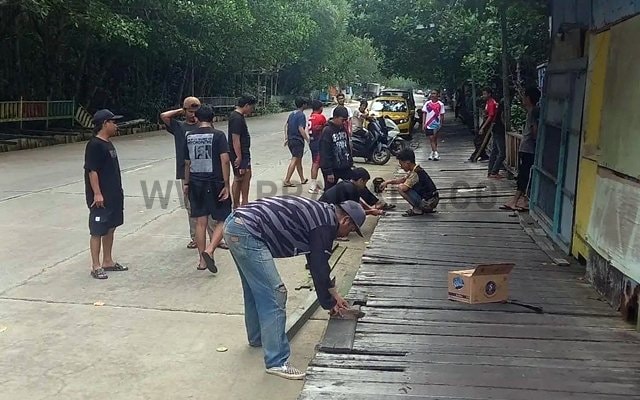 Perbaikan Jembatan di Bontang Kuala, Ketua DPRD Apresiasi Inisiatif Pemuda