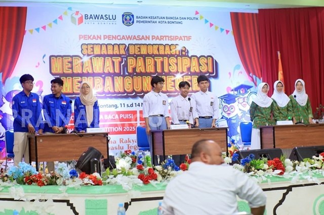 Final Lomba Cerdas Cermat Bawaslu Bontang Berlangsung Meriah, SMA Vidatra Raih Juara
