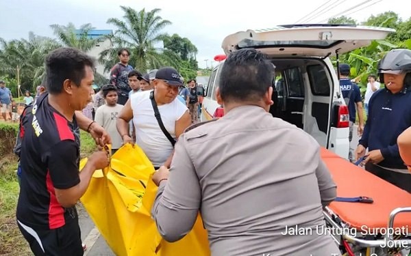 Mayat Pria Ditemukan di Parit, Diduga Kecelakaan karena Mabuk