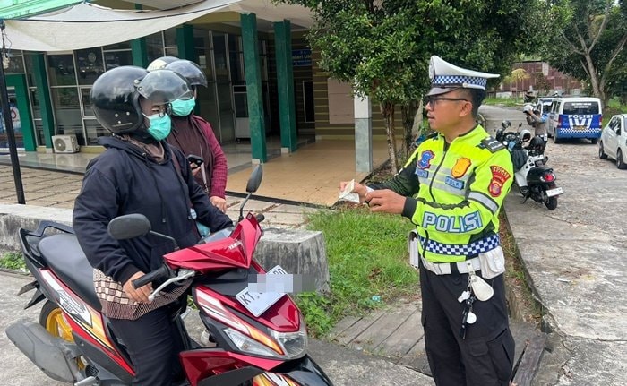 Masih Banyak Pengendara Bontang Lepas Pelat Nomor, Ini Risiko yang Bisa Mengintai
