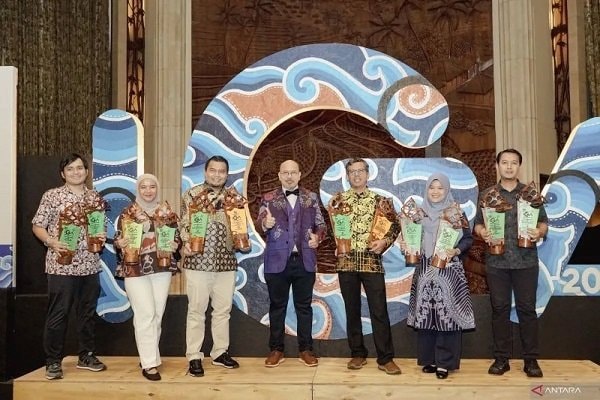 Pupuk Kaltim Sabet 11 Penghargaan IGA 2025 dan Raih Best of the Best