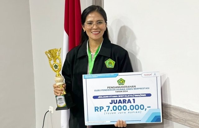 Inovasi Alur SADKERTI Antarkan Guru SMAN 1 Bontang, Ni Made Adnyani Borong Dua Penghargaan Bergengsi di Tingkat Nasional