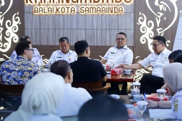 Parkir Liar Bikin Gerah, Pemkot Samarinda Siapkan E-Parking dan Kartu Langganan