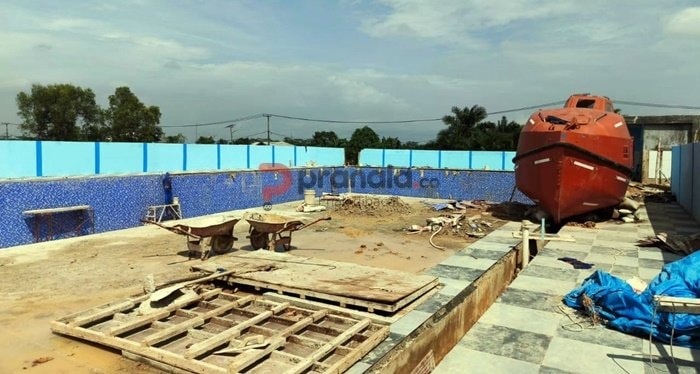 Proyek Kolam Renang Rp9 Miliar di SMKN 2 Sangatta Mangkrak, Siswa “Tergusur” ke Kolam Umum