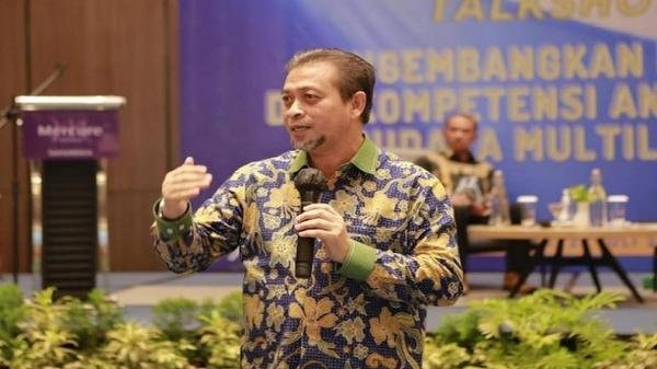 Sampaikan Tausiyah Maulid, Wakil Gubernur Hadi Mulyadi Ajak Masyarakat Teladani Rasulullah