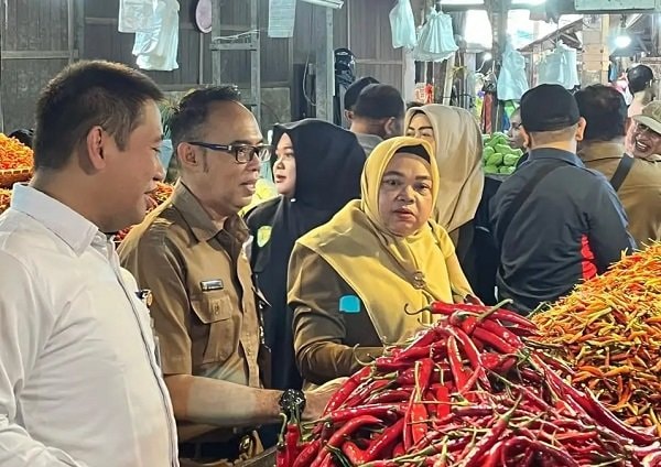 Harga Cabai di Kaltim Tembus Rp 130 Ribu, DPPKUKM Gelar Operasi Pasar