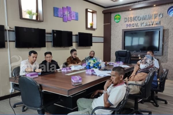 Diskominfo Kaltim Gelar Rapat Finalisasi Rapergub SPBE