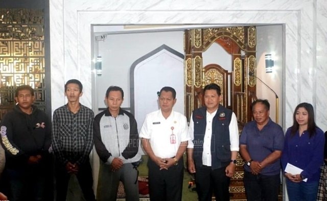 Pemkot Samarinda Salurkan Santunan untuk Korban Kebakaran dan Relawan Pemadam Kebakaran