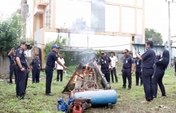 Tindakan Lawan Illegal Fishing, Kaltim Musnahkan Alat Tangkap Terlarang