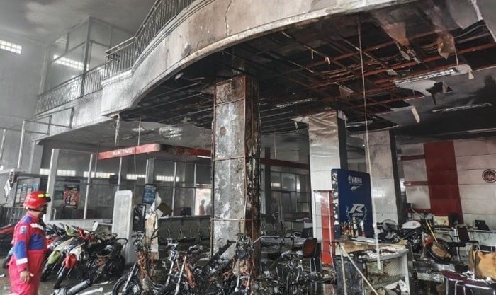 Dealer Motor di Samarinda Terbakar, Warga Sempat Dengar Ledakan Keras