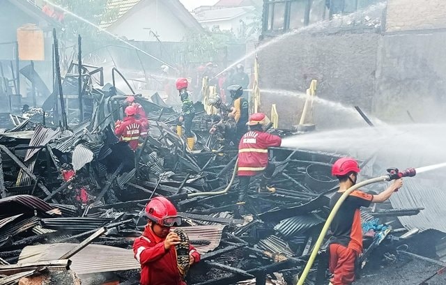 Kebakaran di Samarinda: 1 Korban Meninggal, 9 Keluarga Terdampak