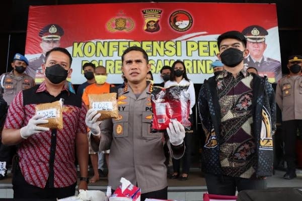 Tergiur Upah Rp25 Juta, Emak-Emak jadi Kurir Narkoba Jaringan Lapas Bontang