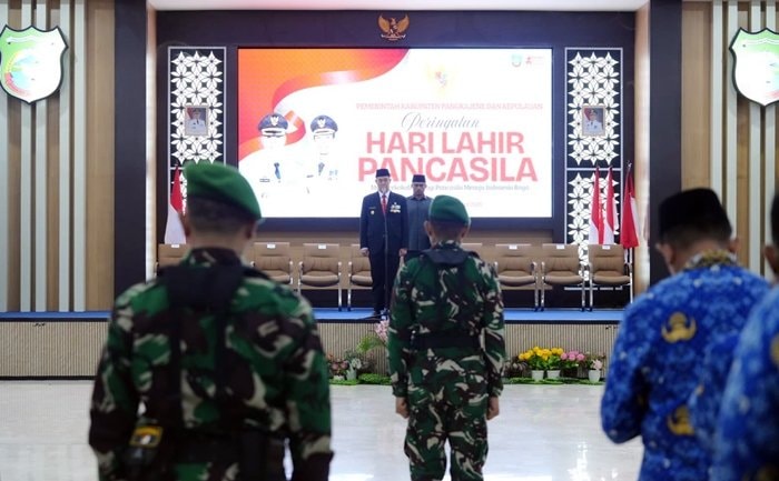 Semangat Pancasila, Bupati Pangkep Pastikan Semua Warga Dilayani Sama