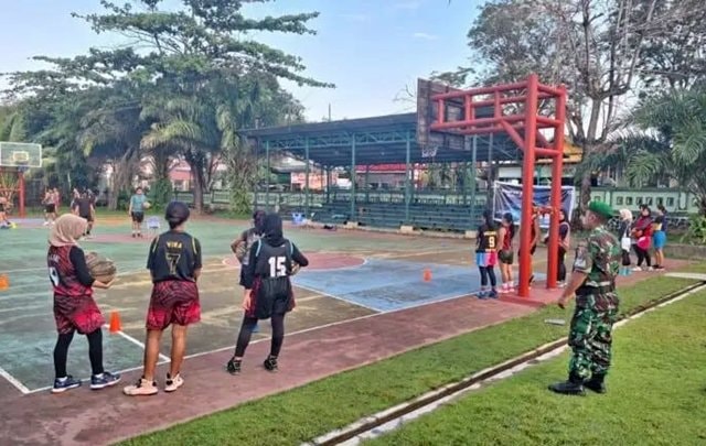 Dandim Bontang Fasilitasi Olahraga Mahasiswa untuk Tingkatkan Kemanunggalan