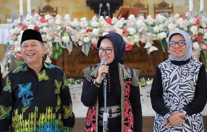 Sampaikan Pesan Natal, Wawali Najirah Ingatkan Jaga Keamanan Bontang Jelang Pemilu