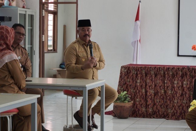 Ruang Kelas dan Laboratorium SMPN 2 Samboja Barat Diresmikan, Bupati Kukar Apresiasi