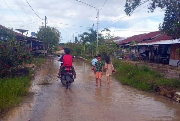 Ketika Air Datang Tanpa Diundang, Kelurahan Guntung Bontang Terendam Banjir Lagi